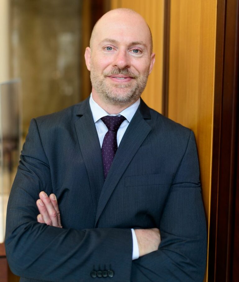 Estate Lawyer Andrew J. Cobin | the Trusts and Estates Law Group